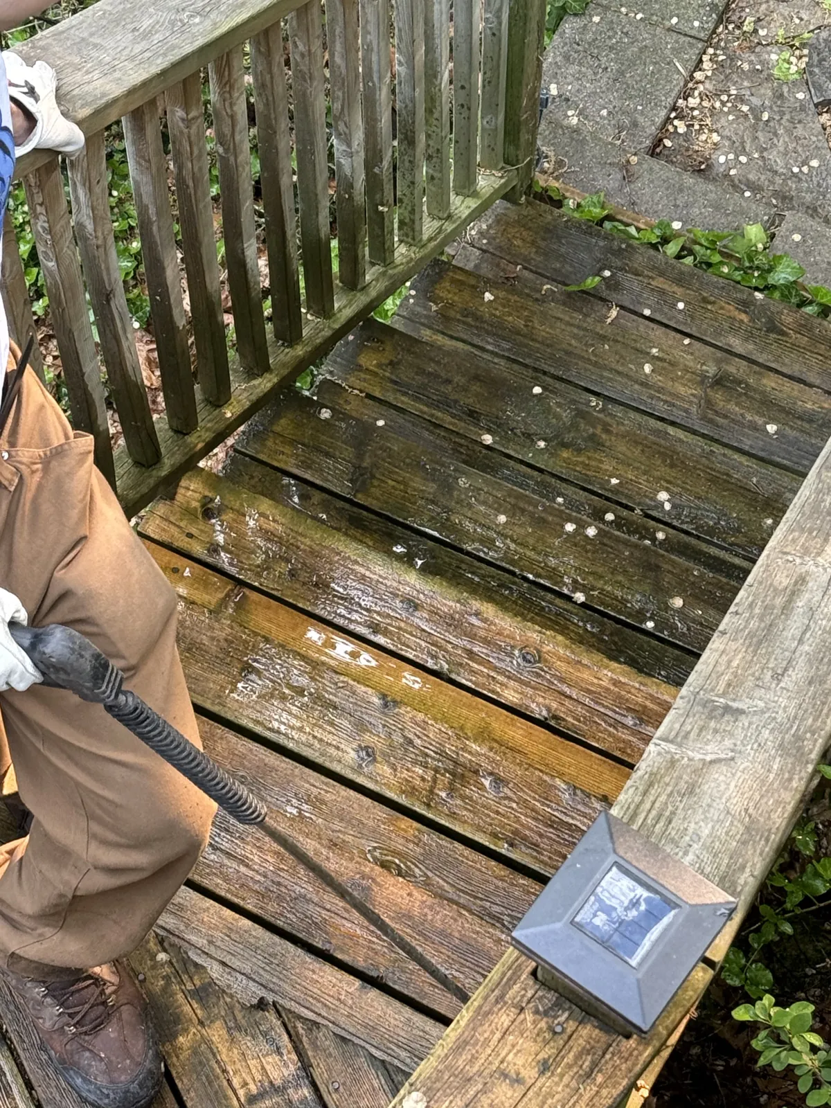 Deck and exterior washing by ShinePro